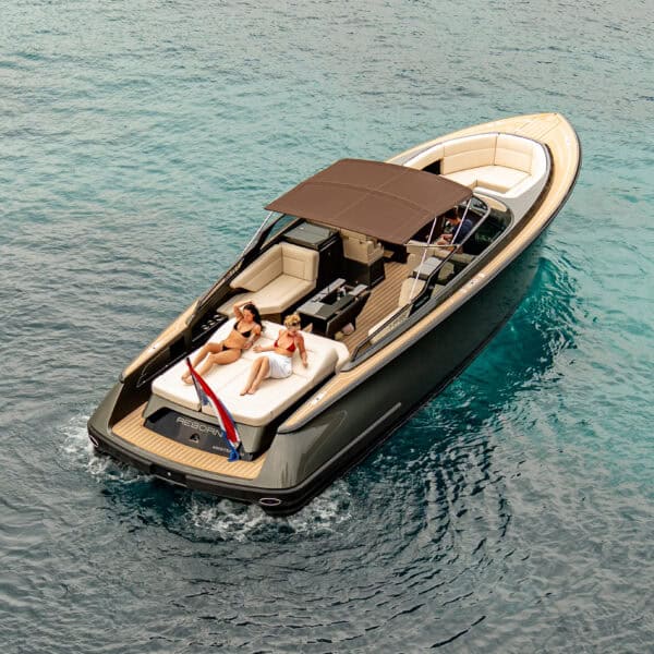 Reborn-Yachts-38-BOWRIDER-7
