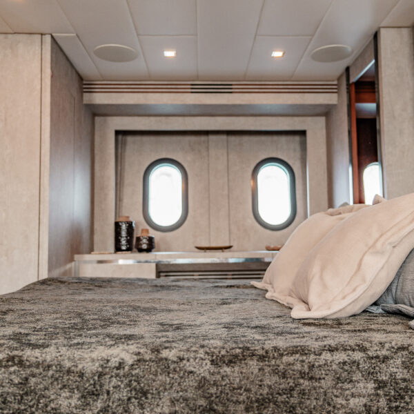 Interior (28)