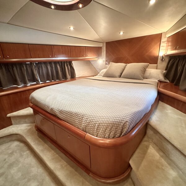 SCI_High_Interior_Pictures_Sunseeker_Predator_68_Talan_2024_002