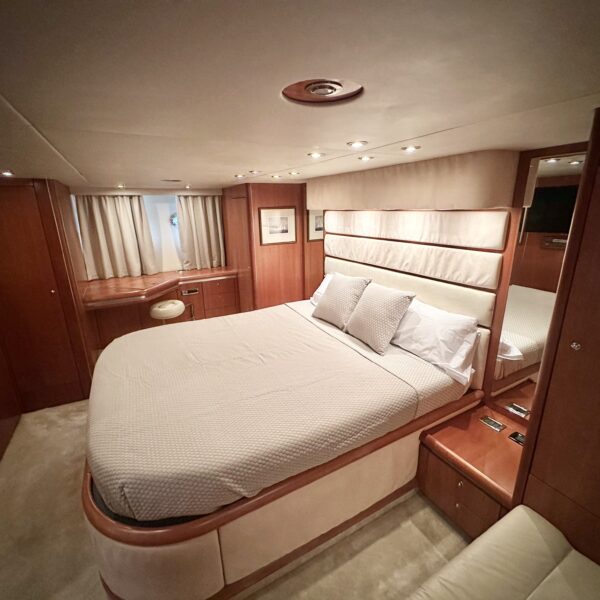 SCI_High_Interior_Pictures_Sunseeker_Predator_68_Talan_2024_005