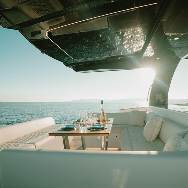 2025-solaris-power-52-power-10015290-20251116144731869-4