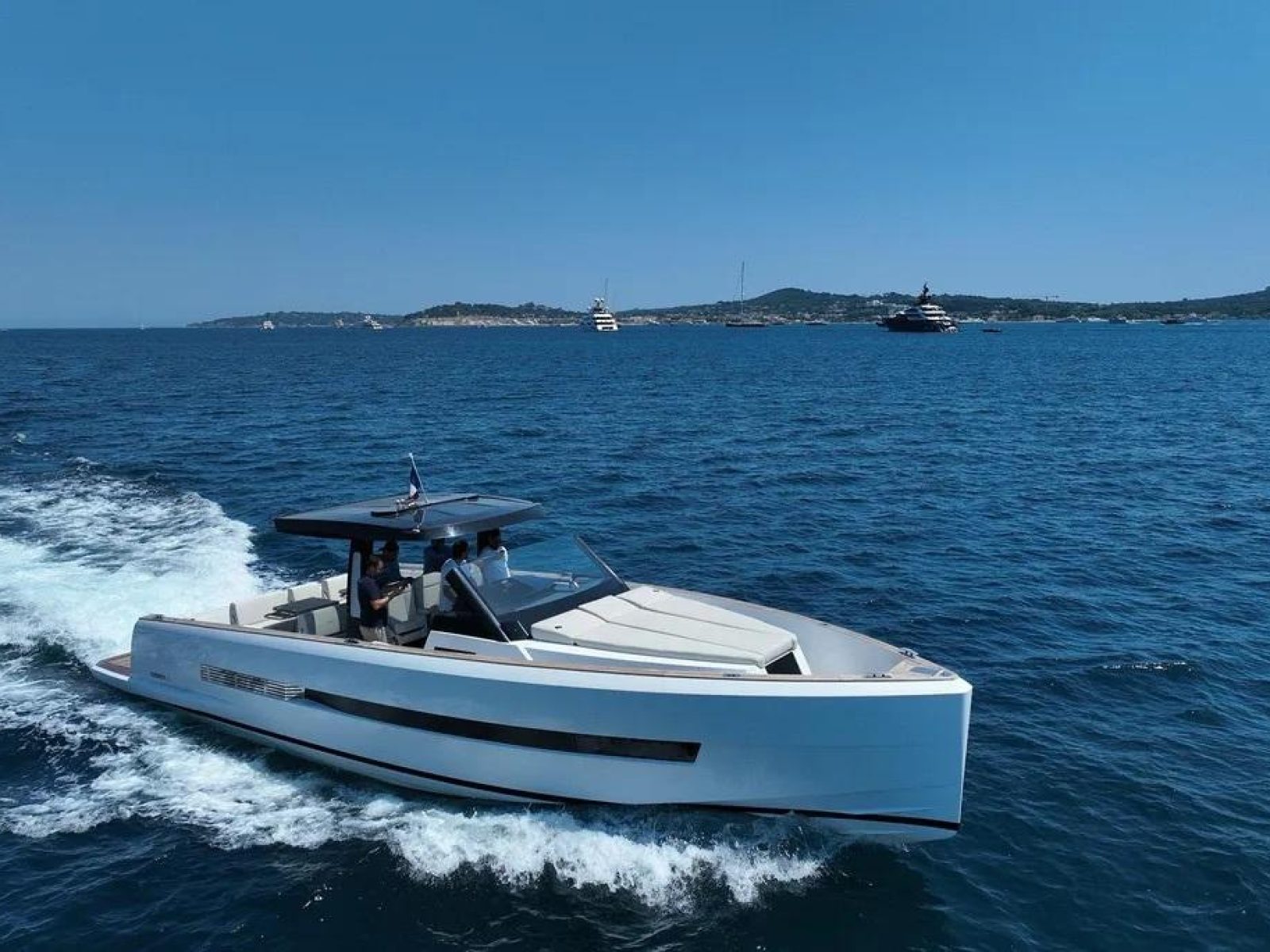 1280_57631_attachment_photo_boat_92400_id_2026548_hd